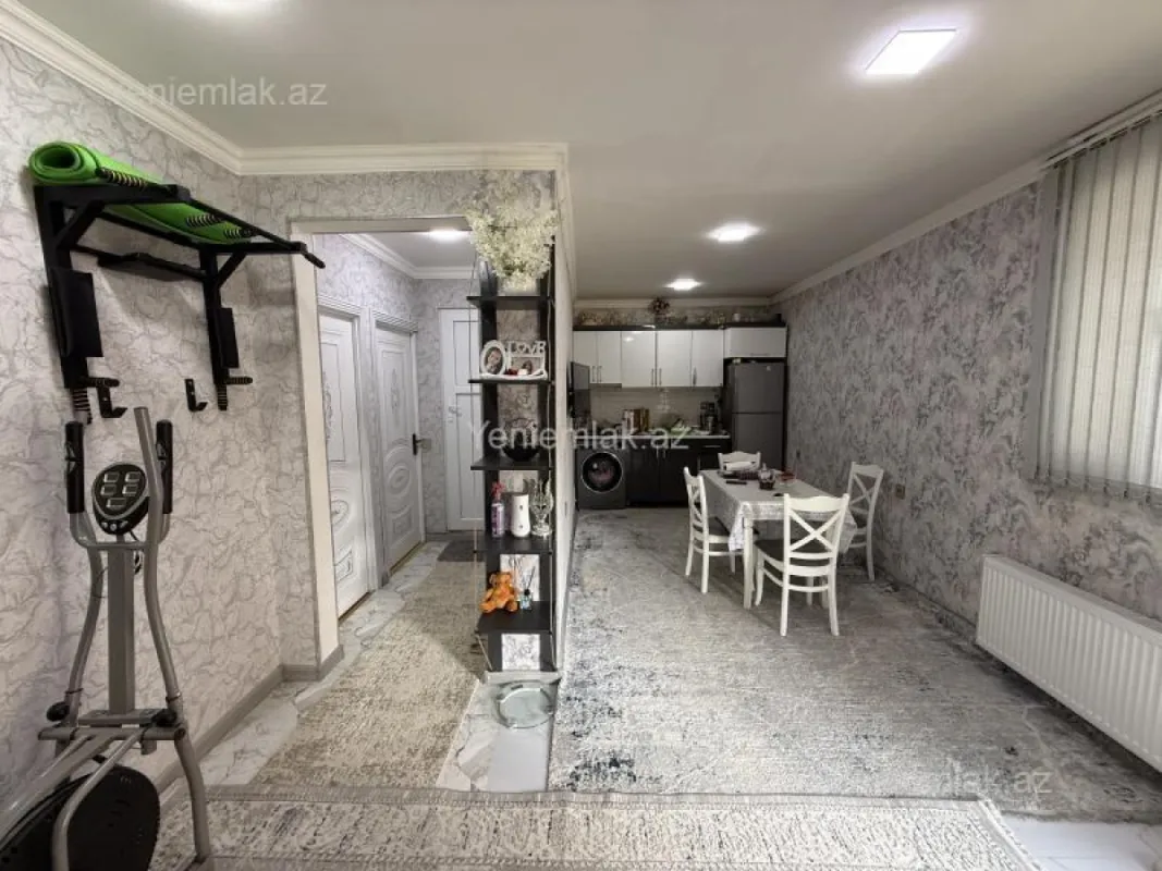 Satılır 4 otaqlı həyət evi 100 m²