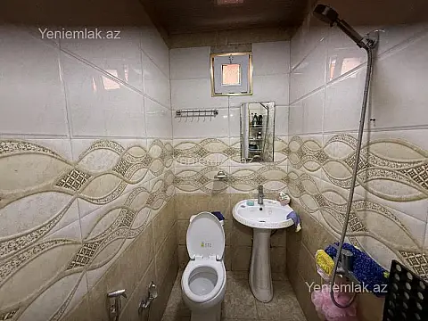 Satılır 4 otaqlı həyət evi 100 m²