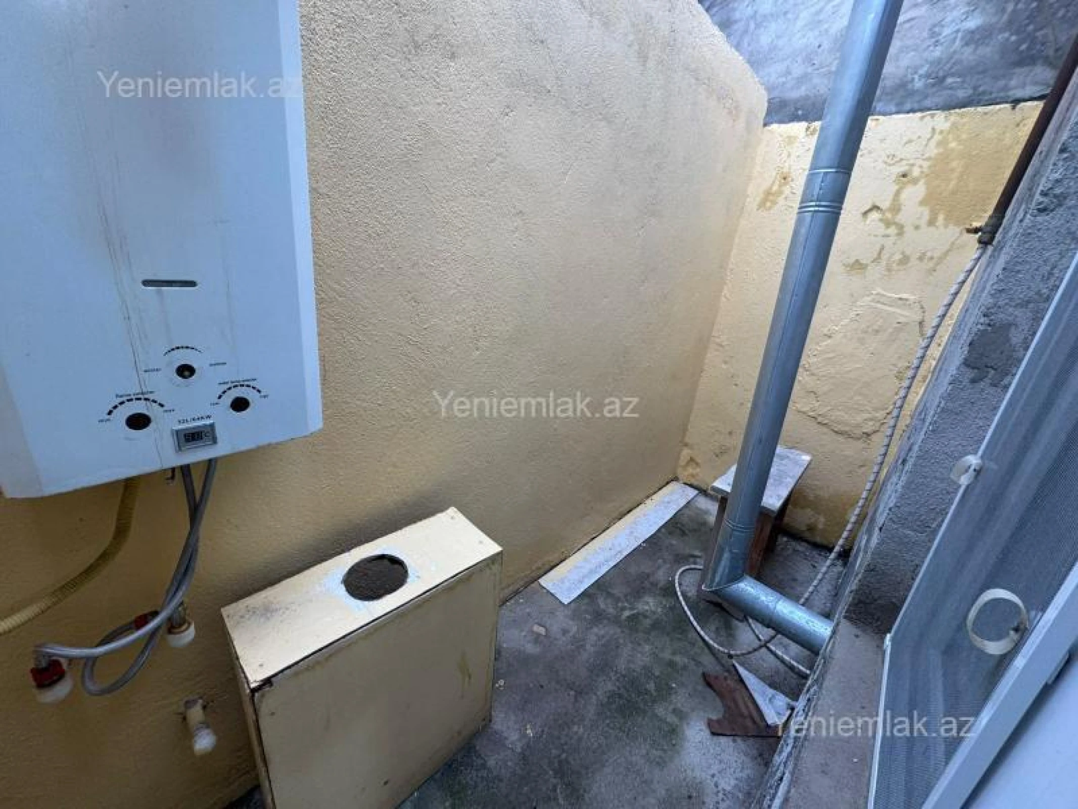 Satılır 2 otaqlı həyət evi 56 m²