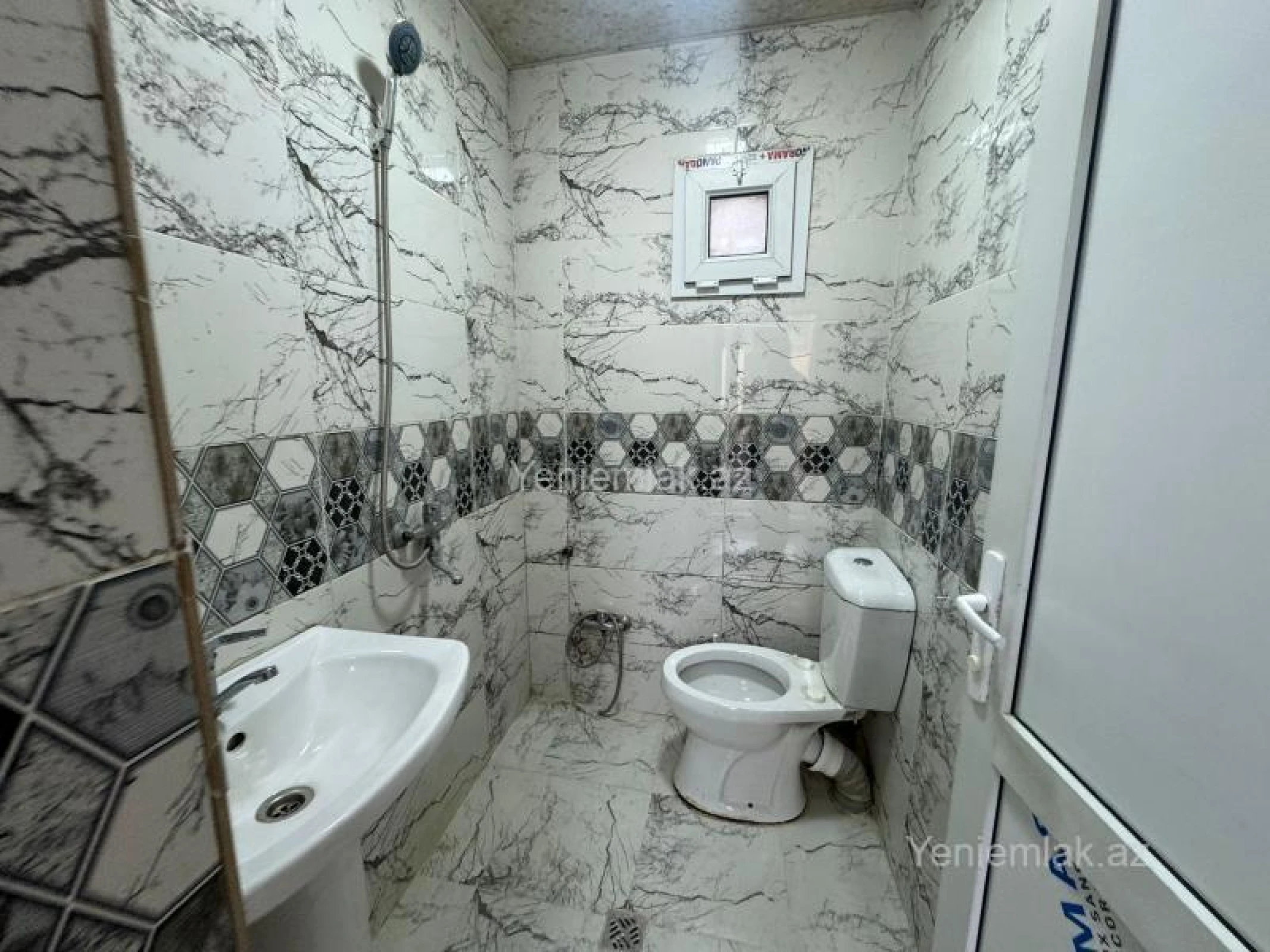 Satılır 2 otaqlı həyət evi 56 m²