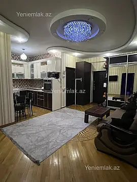 Satılır 3 otaqlı yeni tikili 100 m²