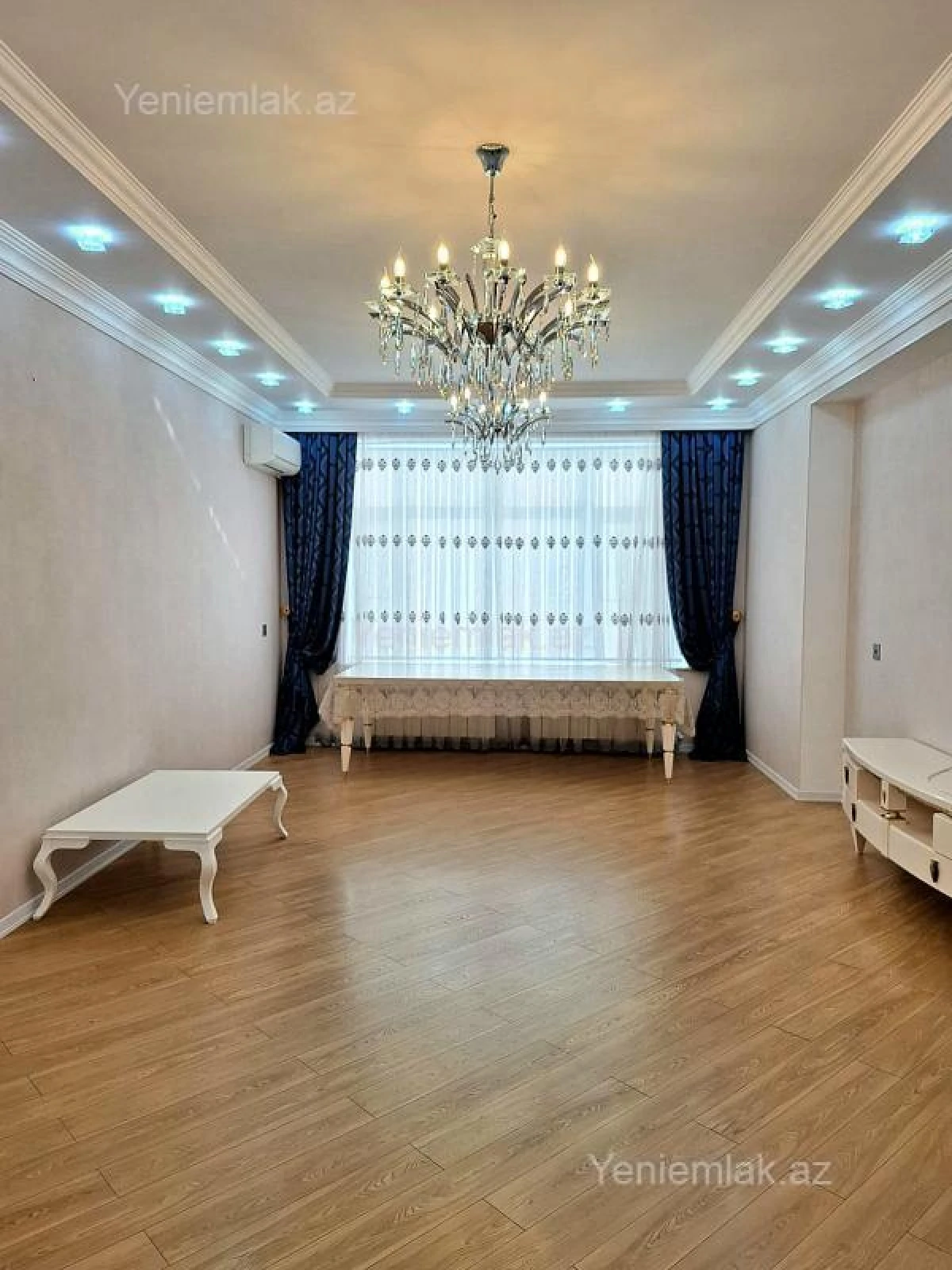 Satılır 3 otaqlı yeni tikili 138 m²