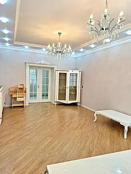 Satılır 3 otaqlı yeni tikili 138 m²
