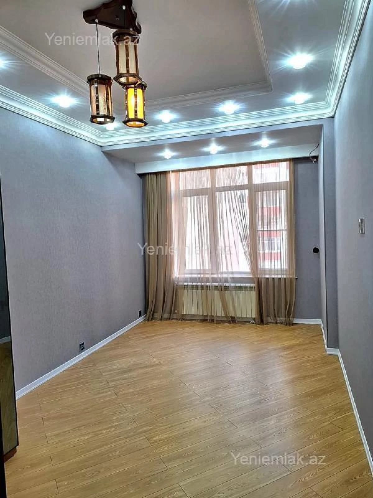 Satılır 3 otaqlı yeni tikili 138 m²