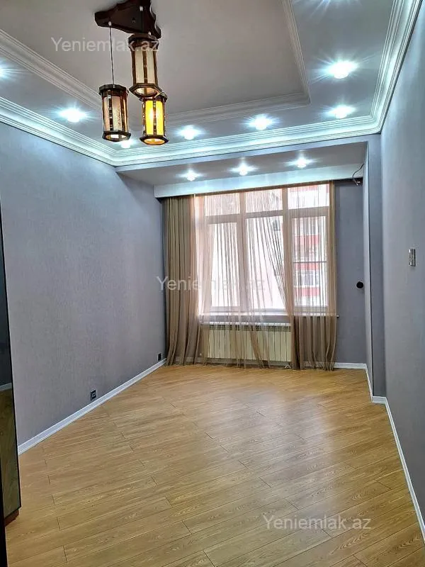 Satılır 3 otaqlı yeni tikili 138 m²