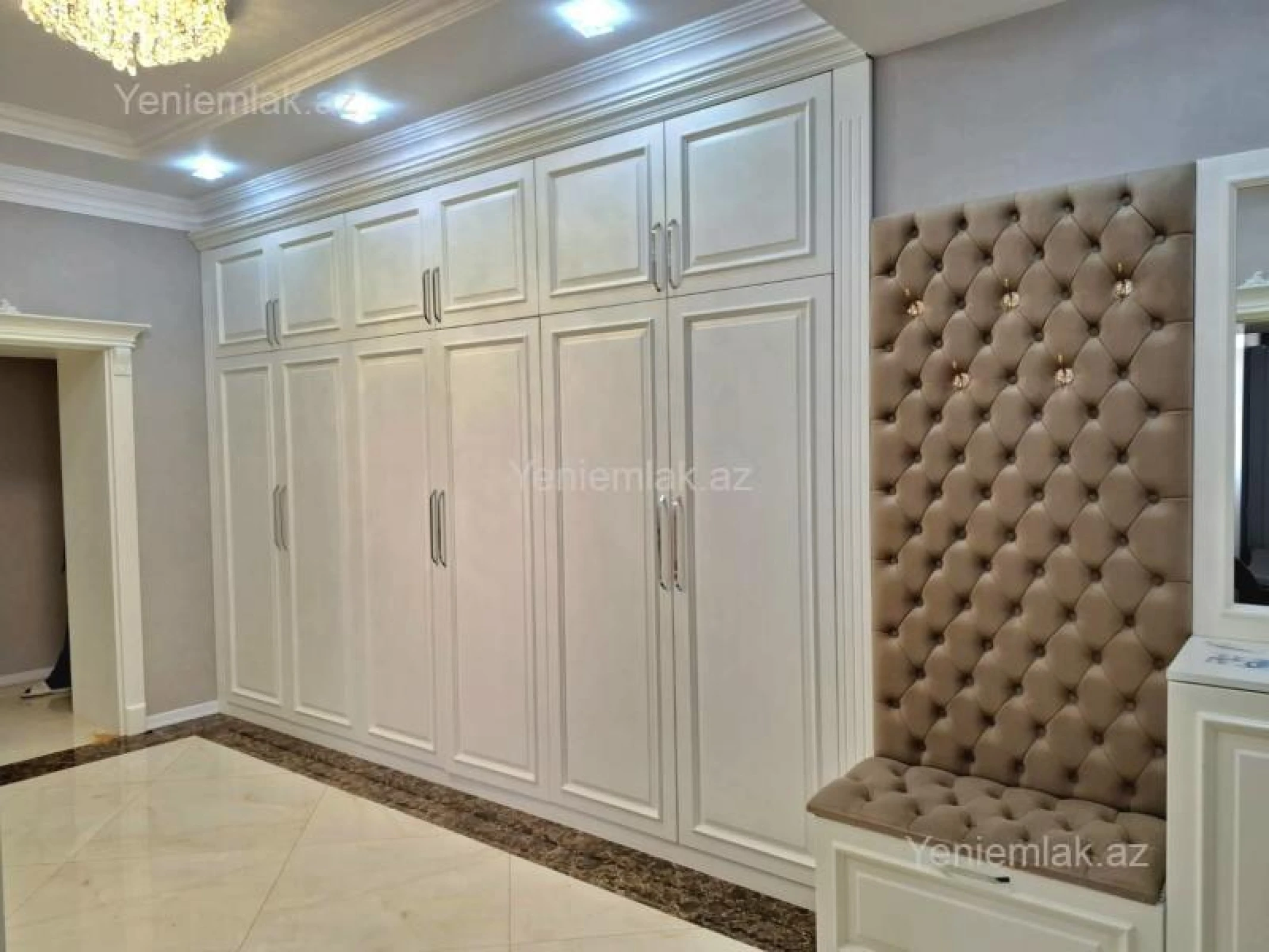 Satılır 3 otaqlı yeni tikili 138 m²