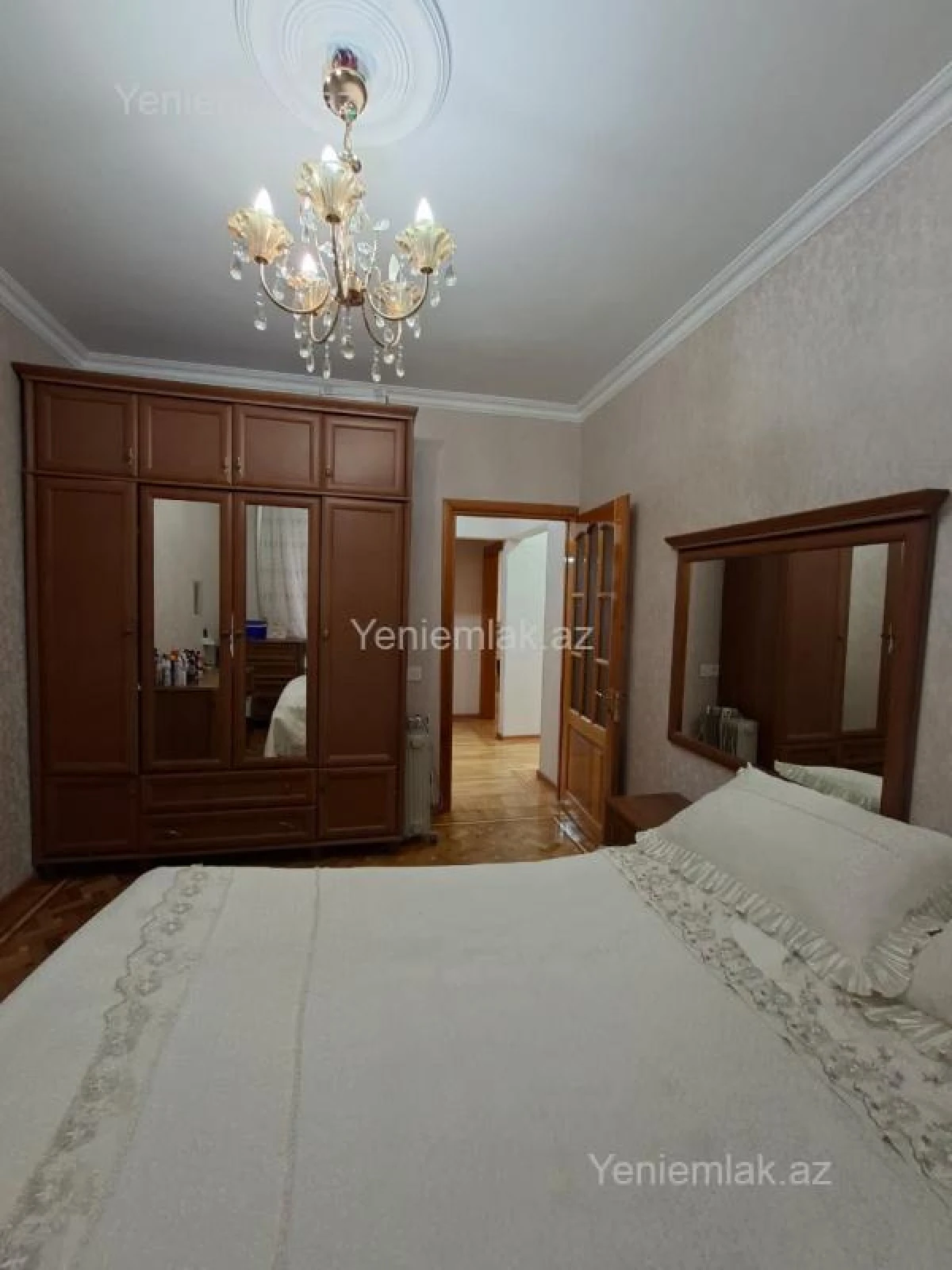 Satılır 3 otaqlı köhnə tikili 80 m²