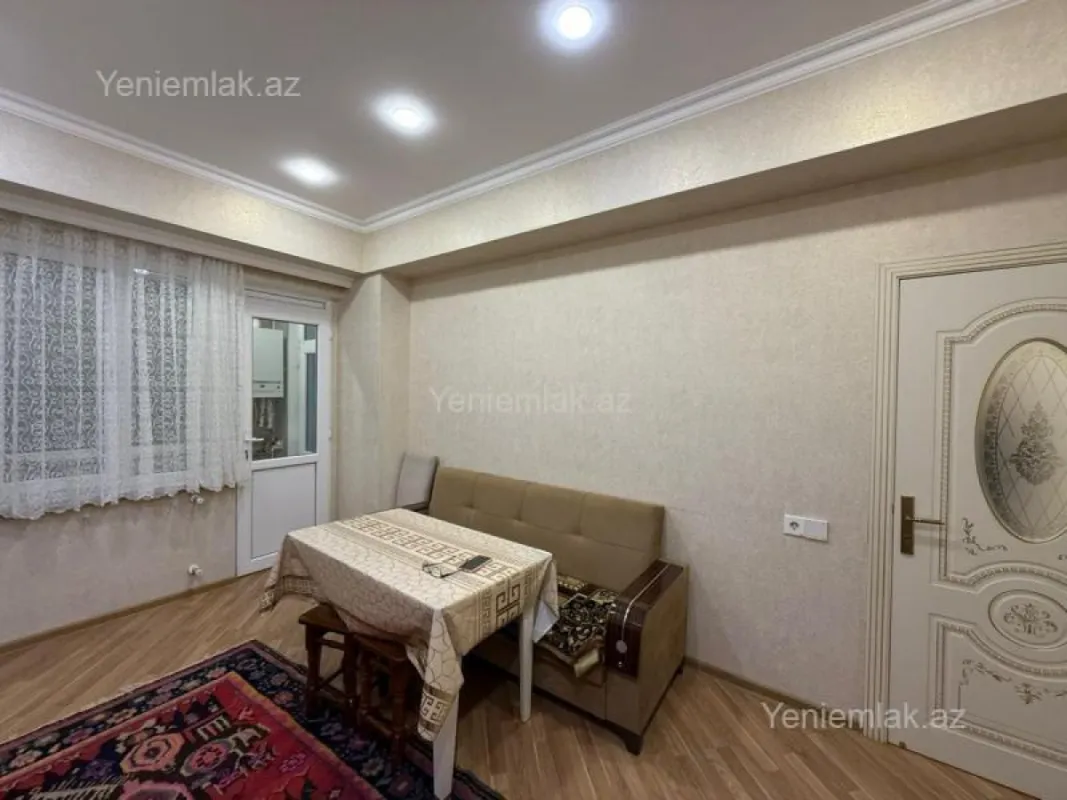 Satılır 3 otaqlı yeni tikili 95 m²