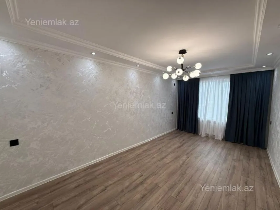 Satılır 3 otaqlı köhnə tikili 80 m²