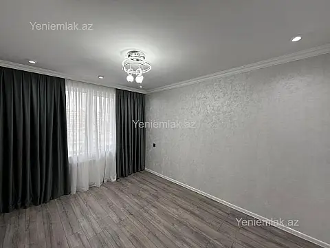 Satılır 3 otaqlı köhnə tikili 80 m²