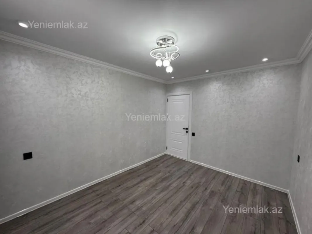 Satılır 3 otaqlı köhnə tikili 80 m²