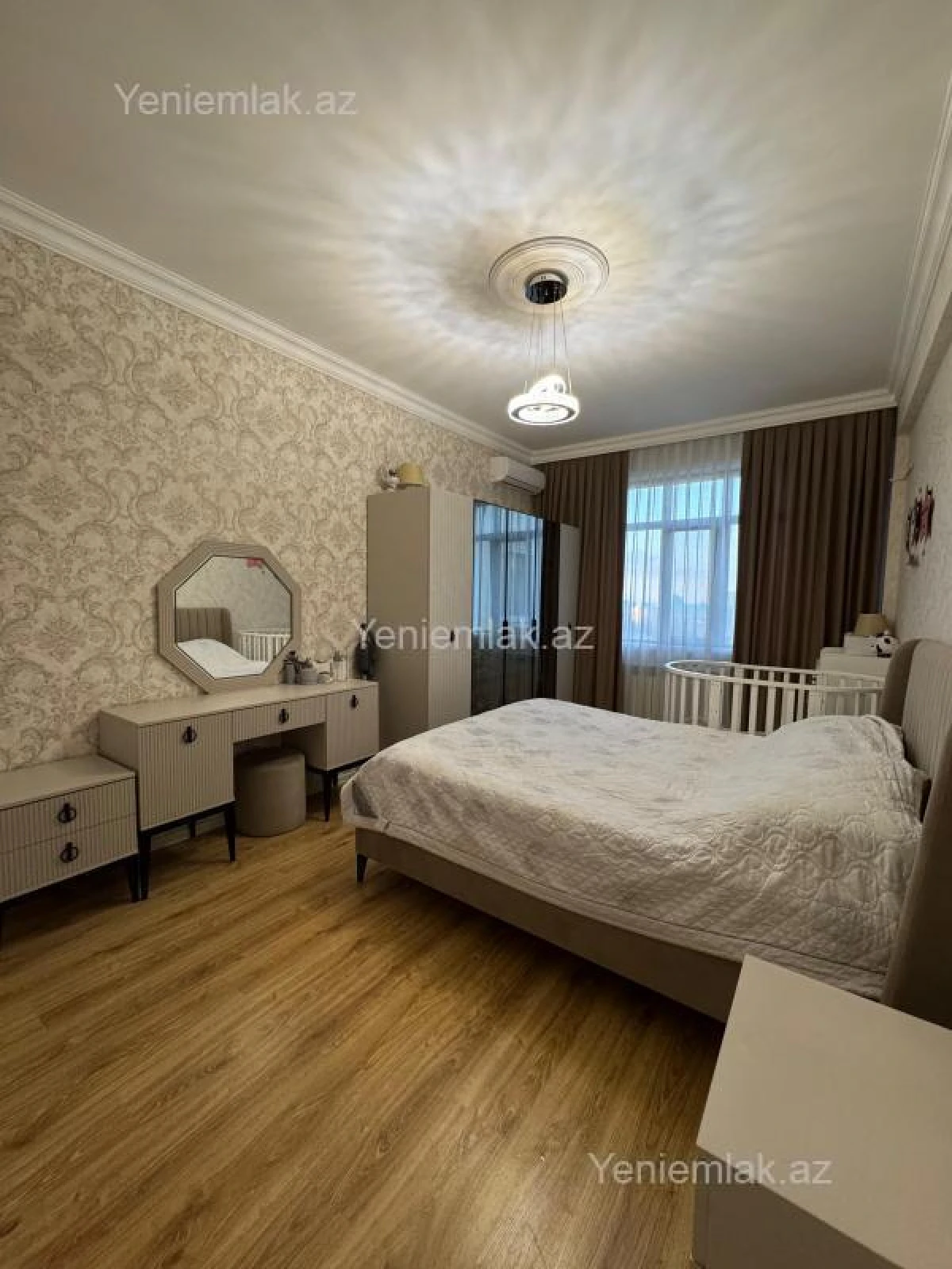 Satılır 4 otaqlı yeni tikili 171 m²