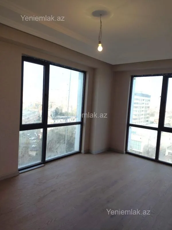 Satılır 2 otaqlı yeni tikili 63 m²