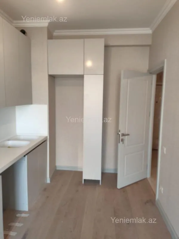 Satılır 2 otaqlı yeni tikili 63 m²