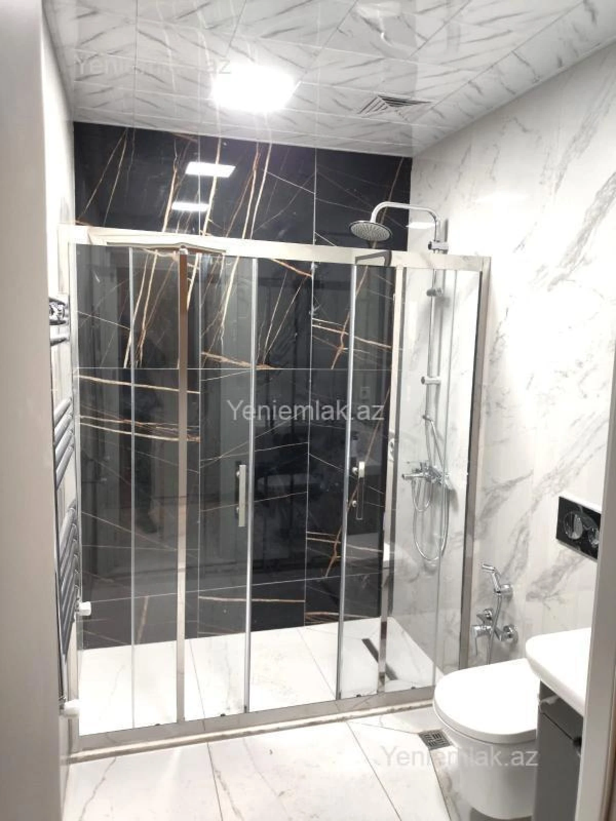 Satılır 2 otaqlı yeni tikili 63 m²