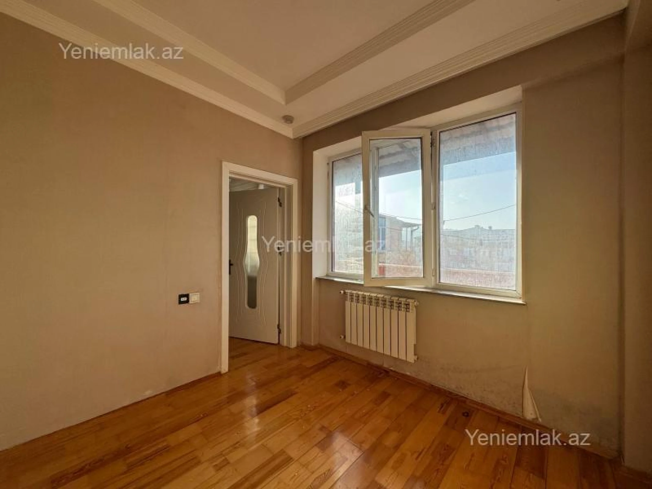 Satılır 3 otaqlı yeni tikili 94 m²