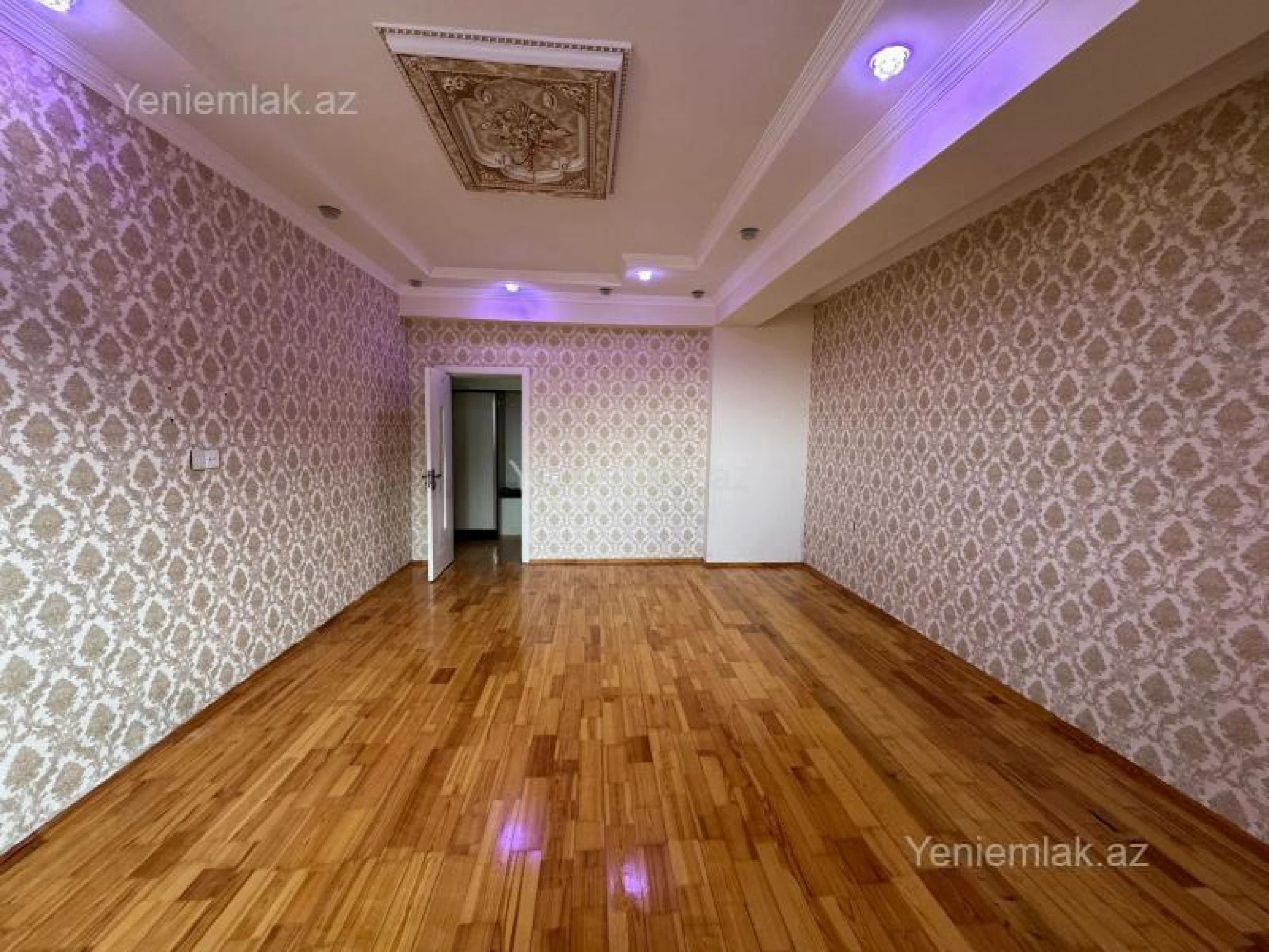 Satılır 3 otaqlı yeni tikili 94 m²