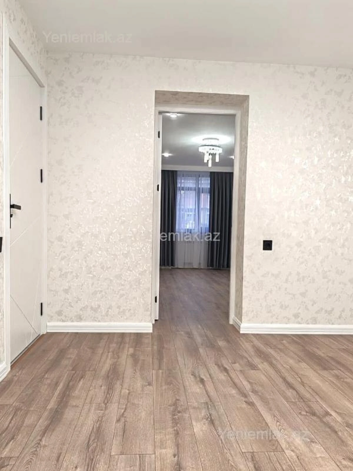 Satılır 3 otaqlı köhnə tikili 80 m²