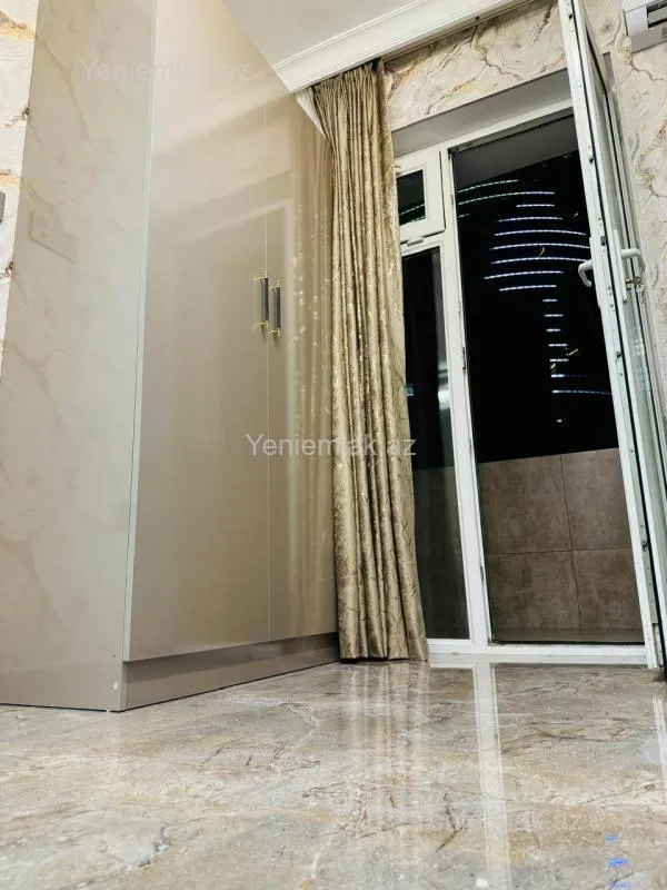 Satılır 2 otaqlı köhnə tikili 40 m²
