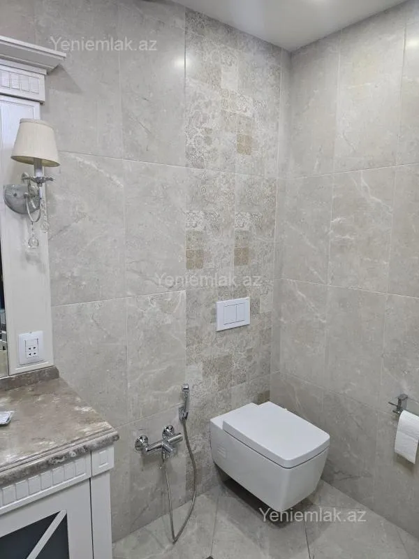 Satılır 4 otaqlı yeni tikili 198 m²