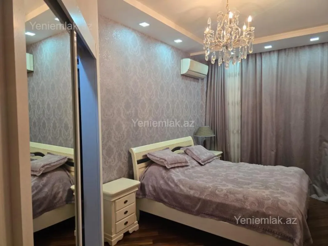 Satılır 4 otaqlı yeni tikili 198 m²