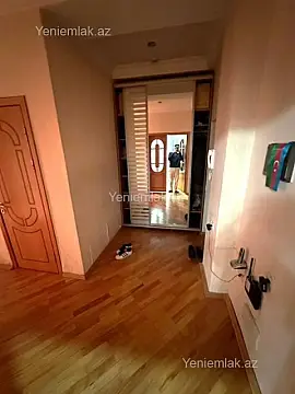 Satılır 3 otaqlı yeni tikili 110 m²