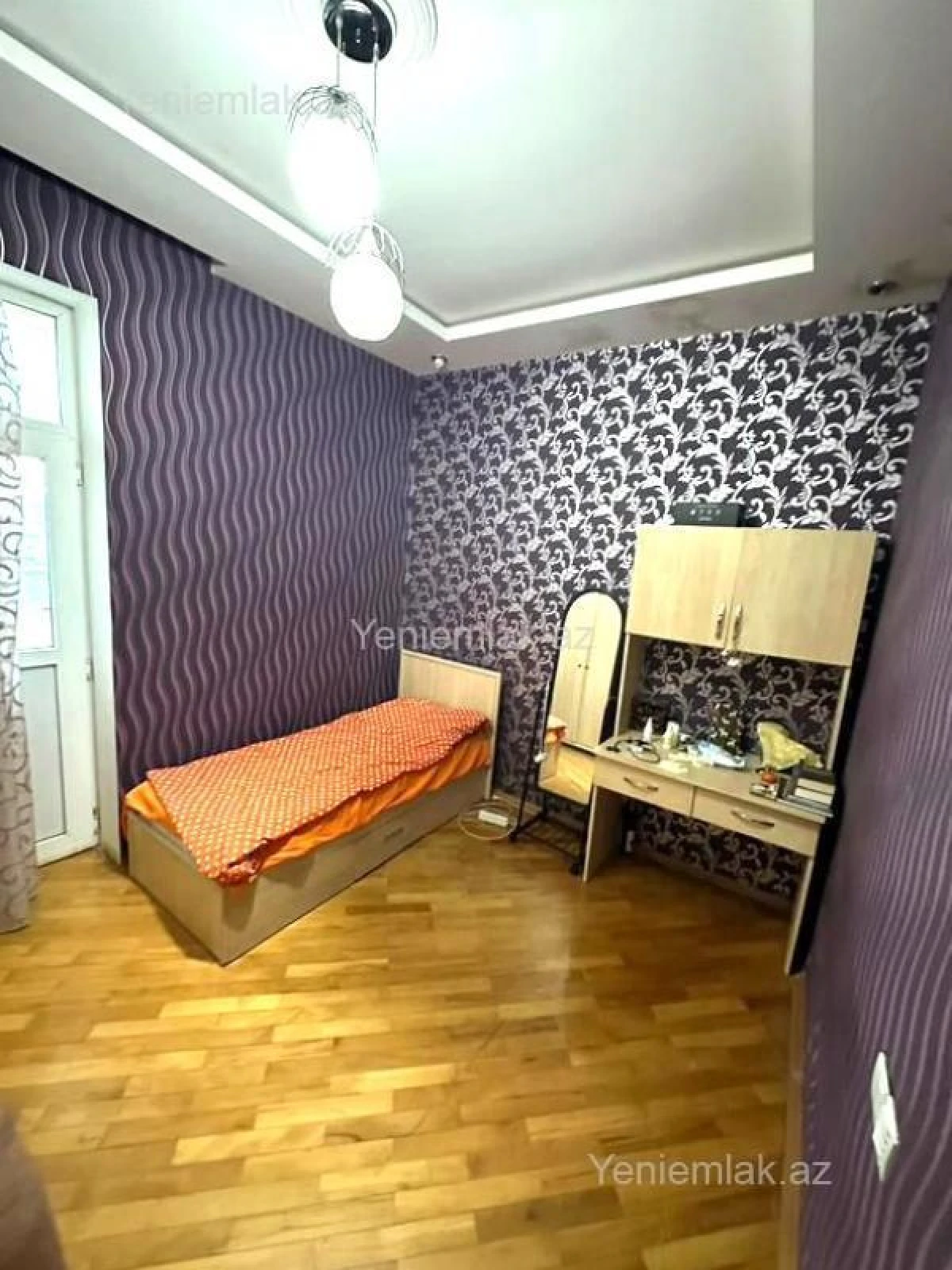 Satılır 3 otaqlı yeni tikili 110 m²