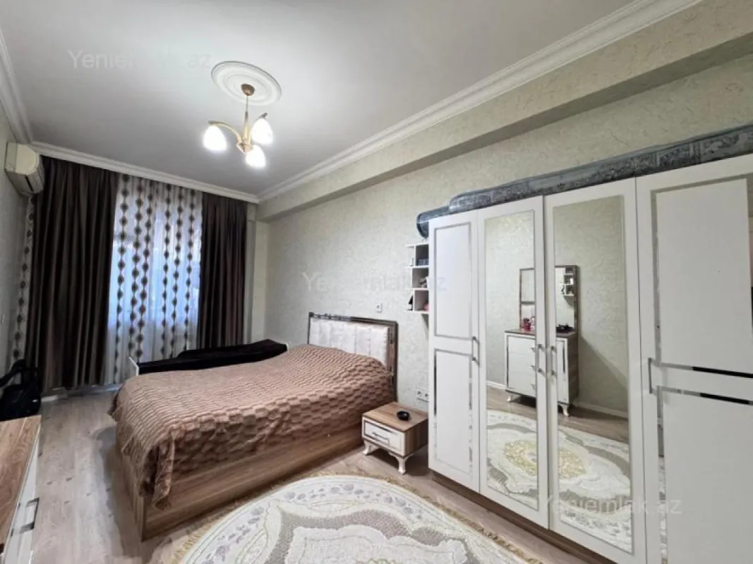 Satılır 2 otaqlı yeni tikili 75 m²