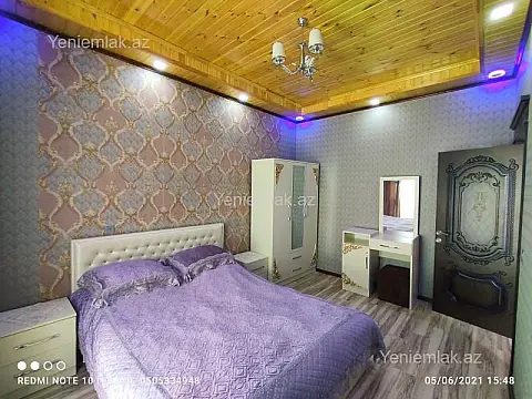 Satılır 3 otaqlı həyət evi 200 m²