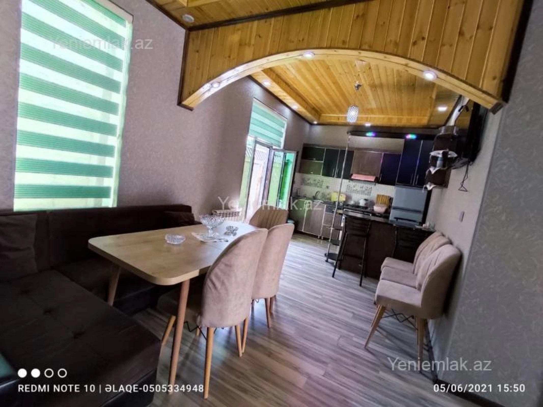 Satılır 3 otaqlı həyət evi 200 m²