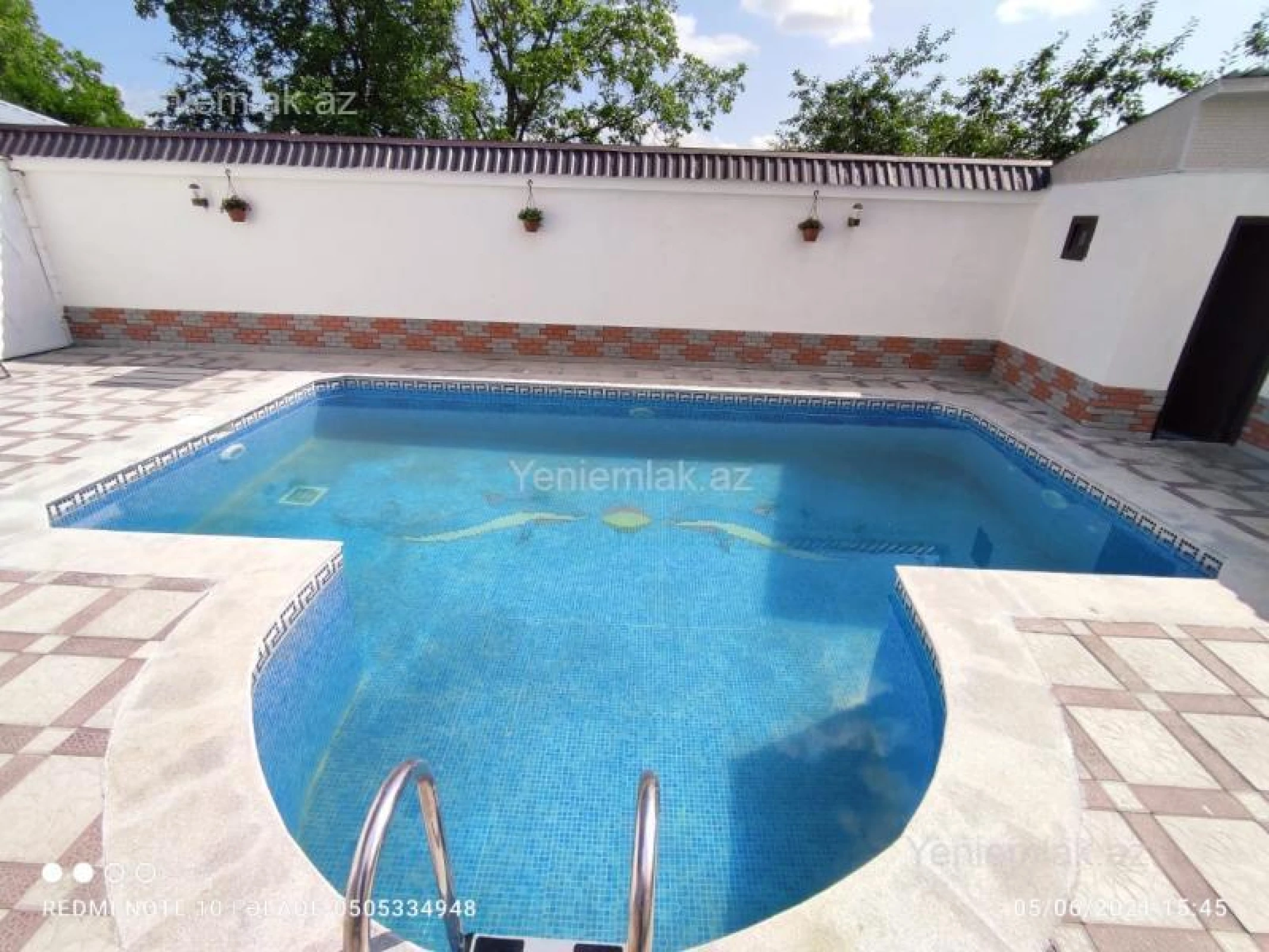 Satılır 3 otaqlı həyət evi 200 m²