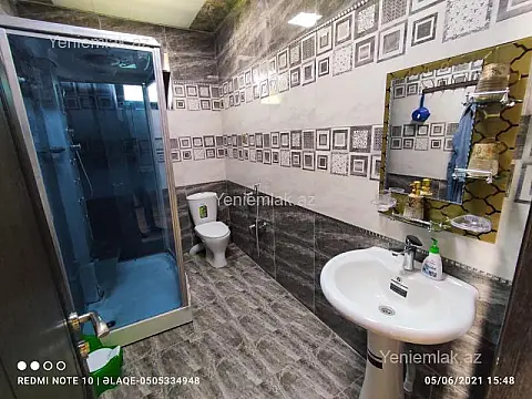 Satılır 3 otaqlı həyət evi 200 m²