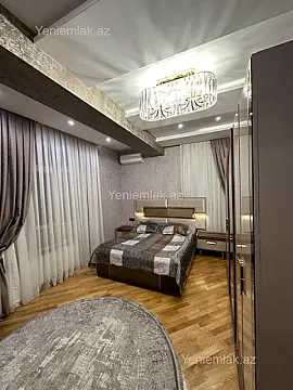 Satılır 3 otaqlı yeni tikili 125 m²