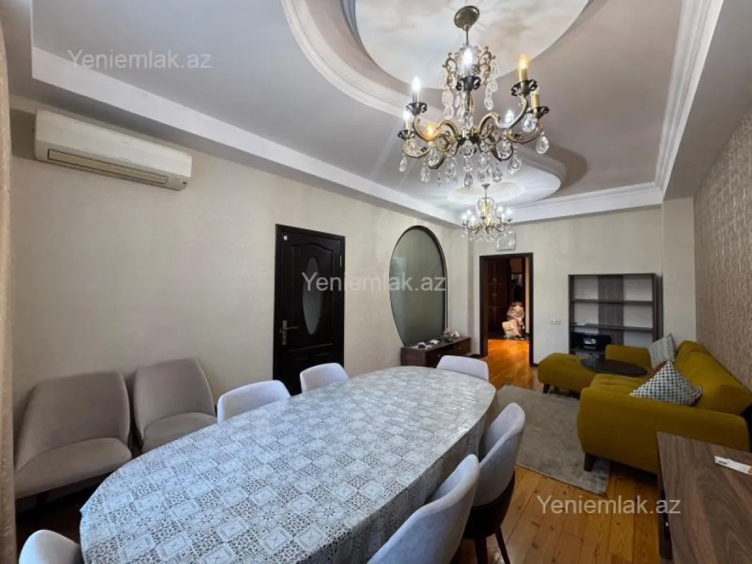 Satılır 3 otaqlı yeni tikili 90 m²