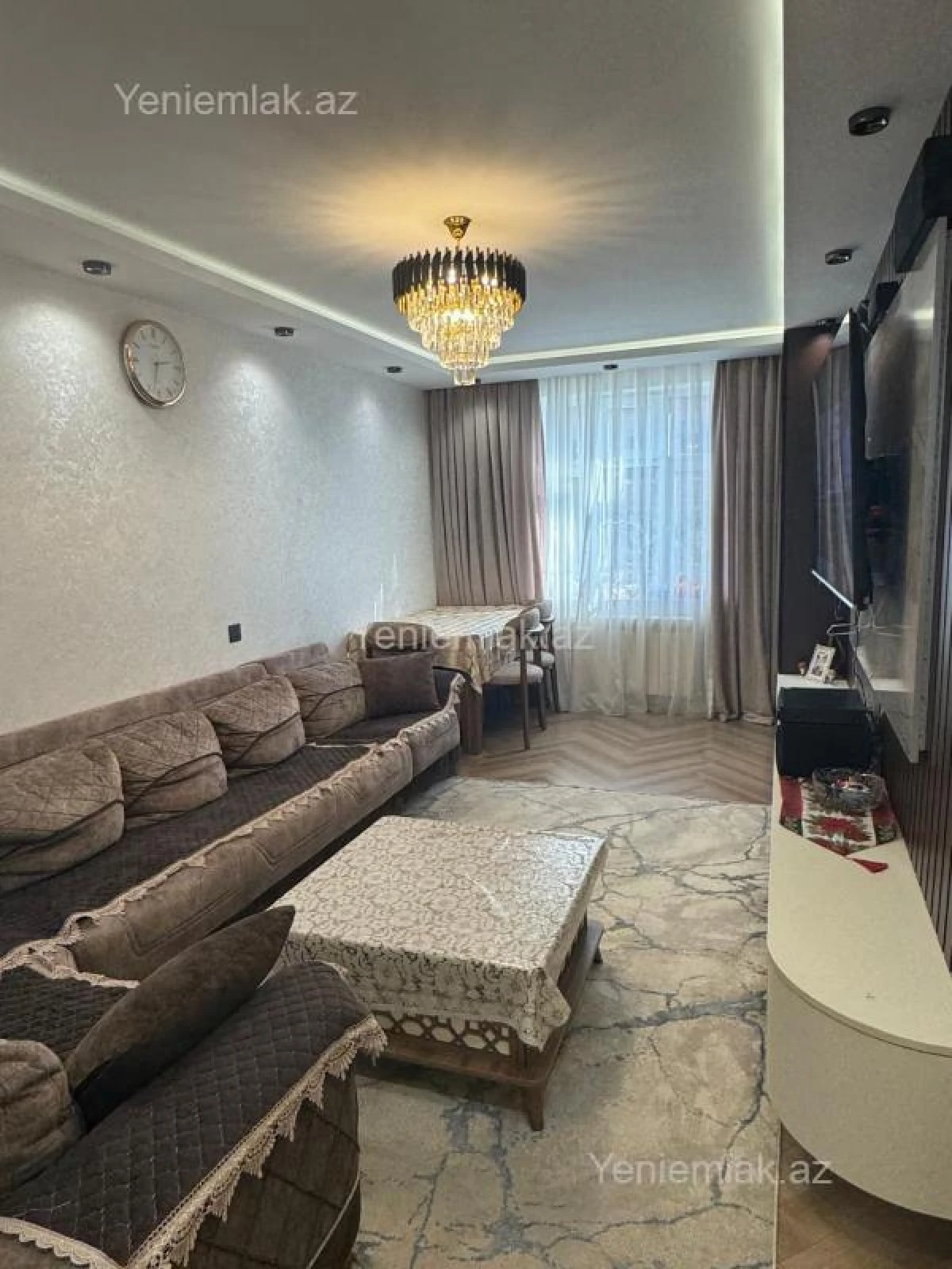 Satılır 5 otaqlı köhnə tikili 120 m²