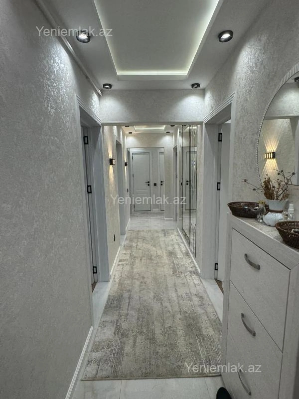 Satılır 5 otaqlı köhnə tikili 120 m²