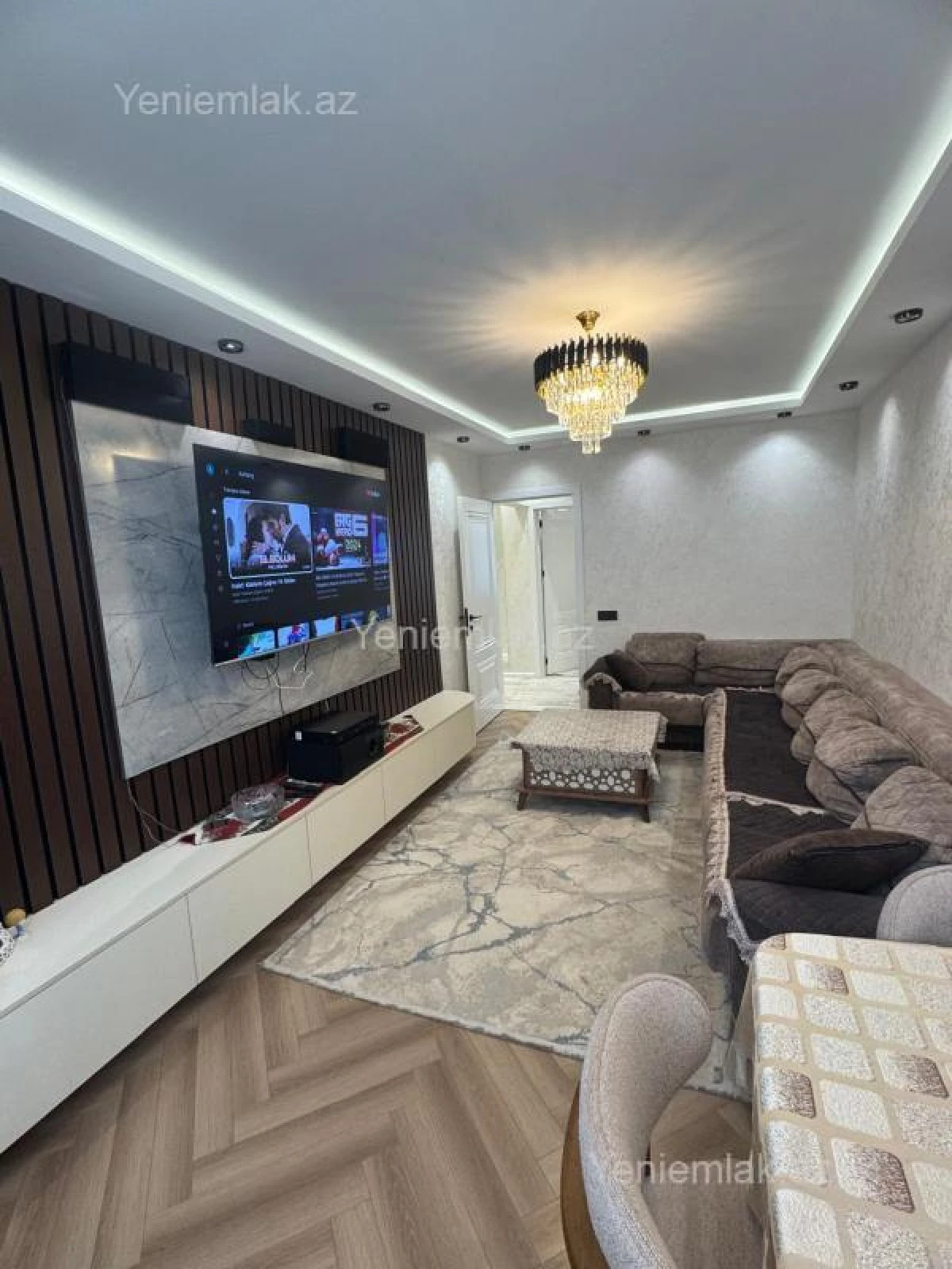 Satılır 5 otaqlı köhnə tikili 120 m²
