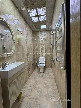 Satılır 2 otaqlı yeni tikili 65 m²