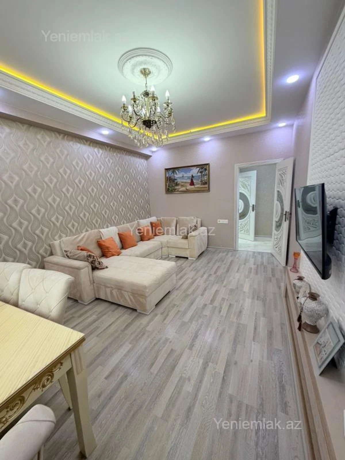Satılır 2 otaqlı yeni tikili 65 m²