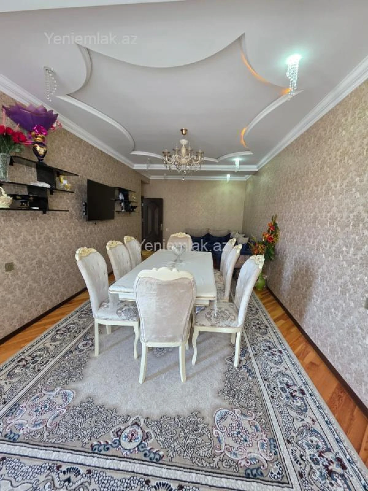 Satılır 3 otaqlı yeni tikili 140 m²