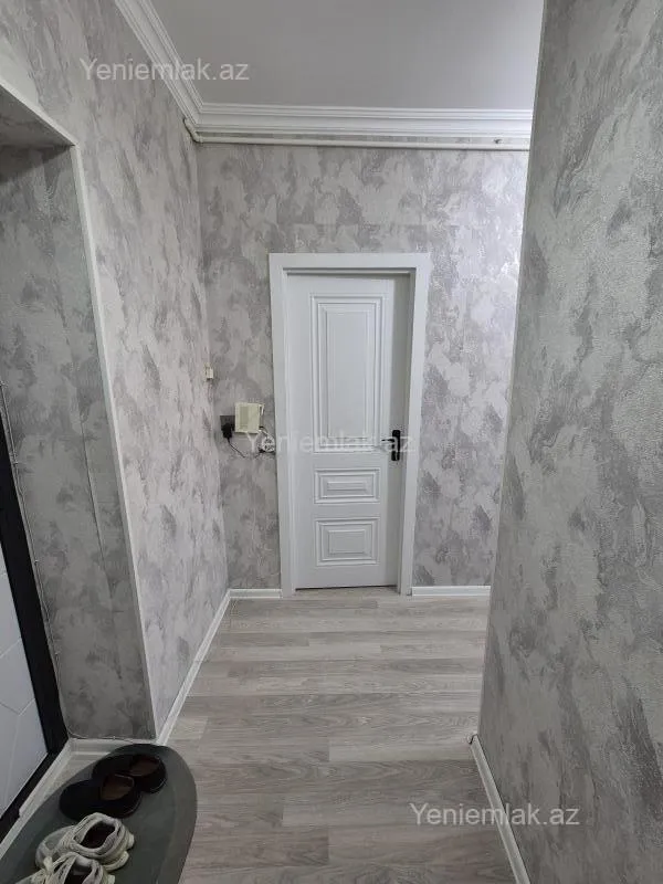 Satılır 1 otaqlı köhnə tikili 40 m²