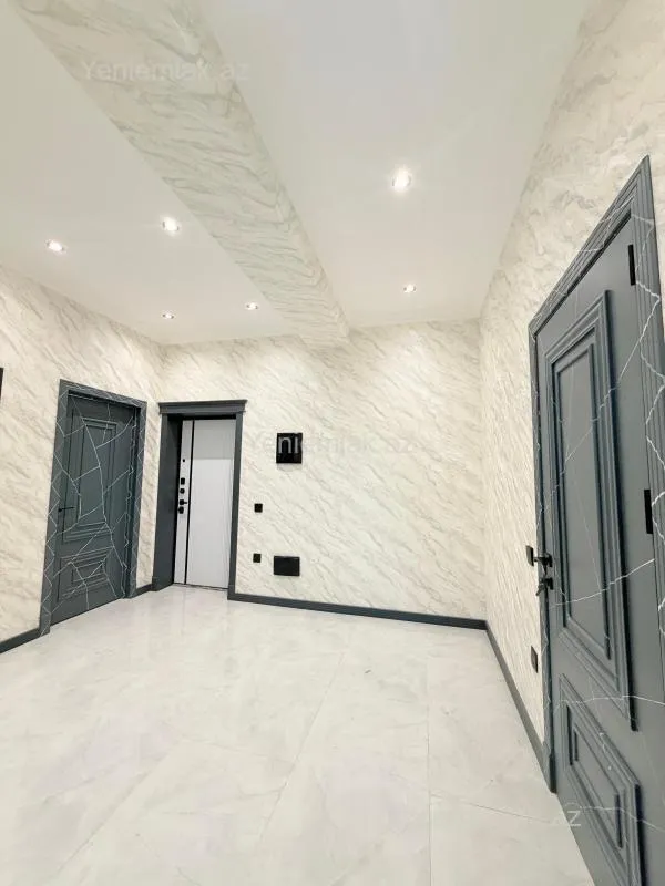 Satılır 3 otaqlı yeni tikili 100 m²