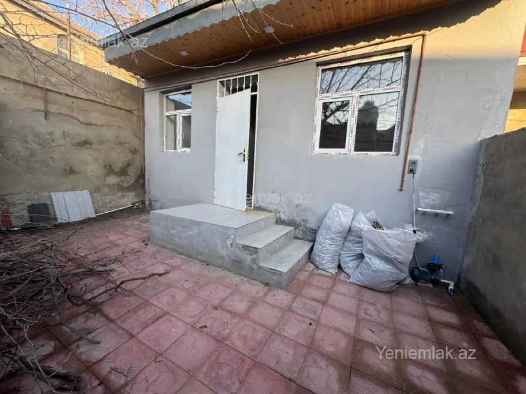 Satılır 3 otaqlı həyət evi 80 m²