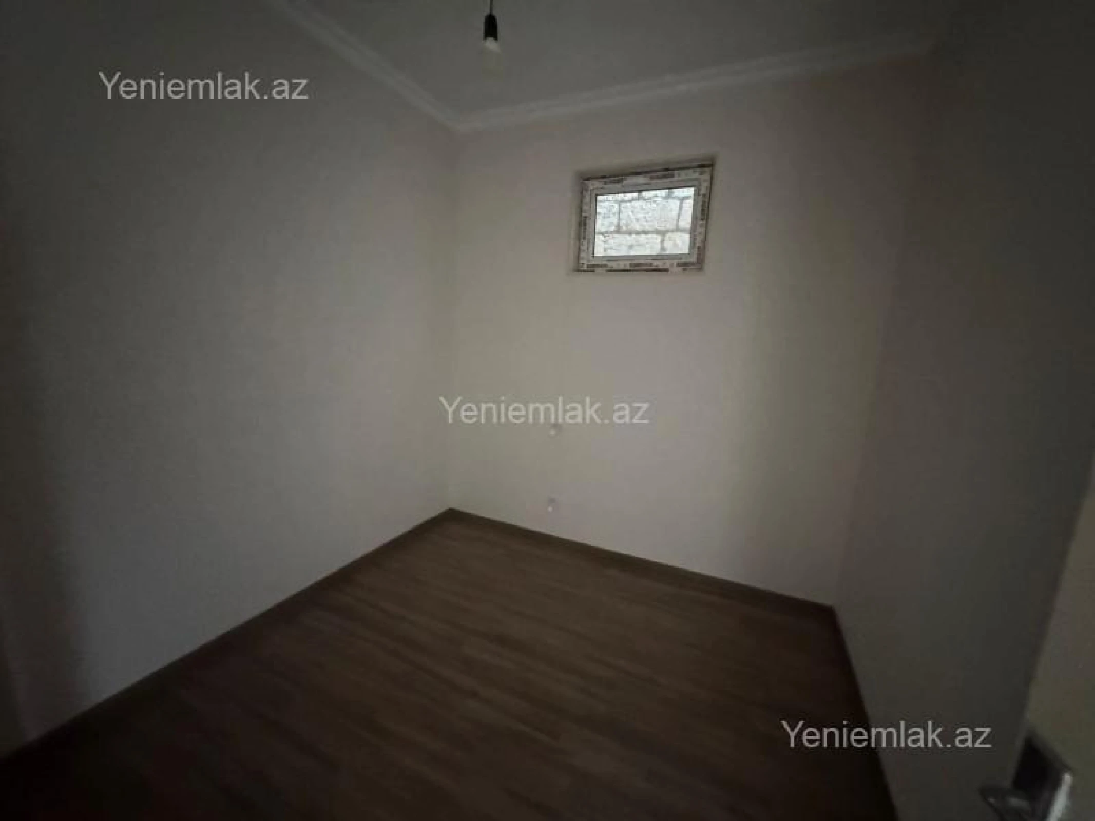Satılır 3 otaqlı həyət evi 80 m²
