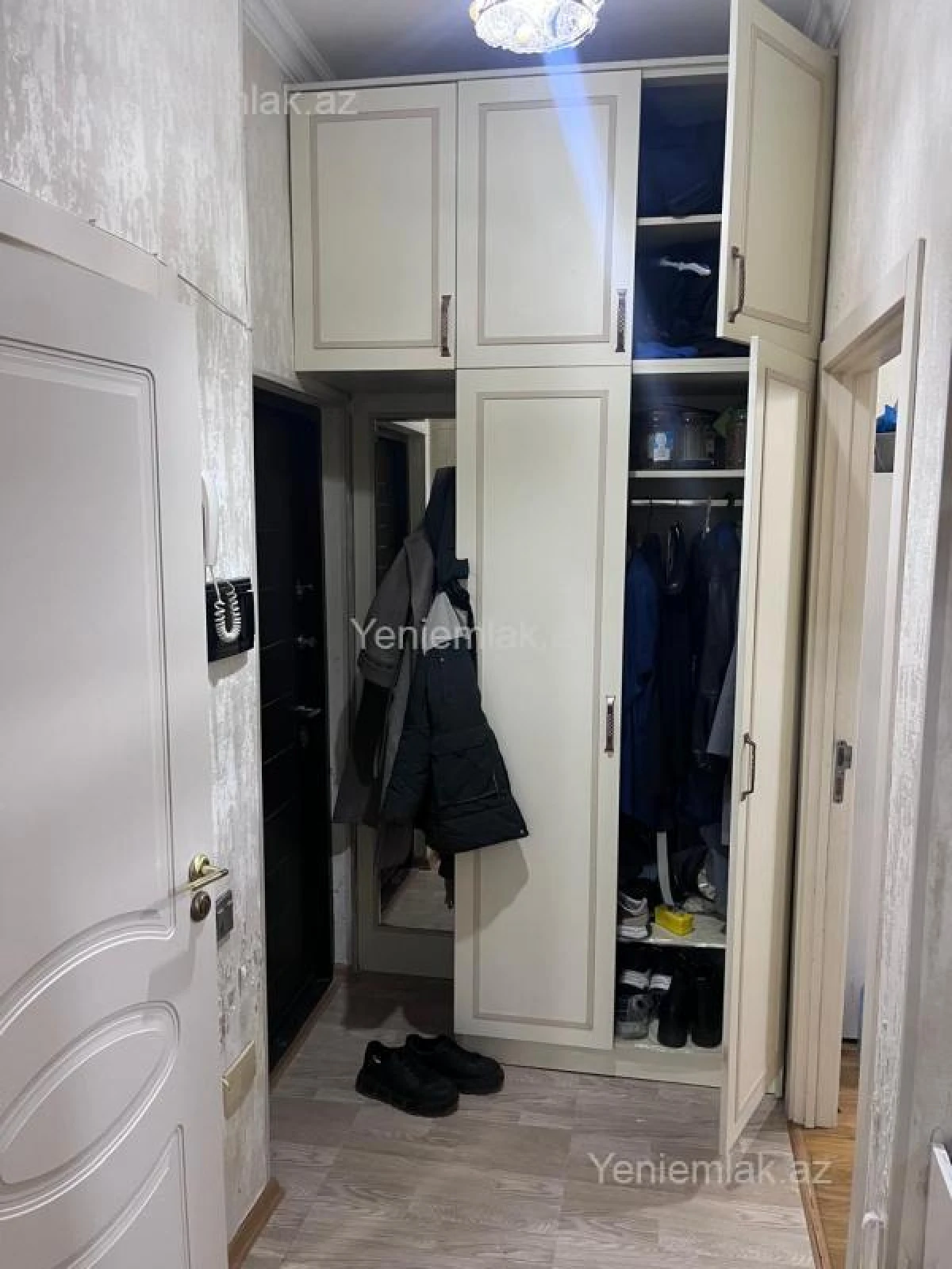 Satılır 3 otaqlı yeni tikili 68 m²