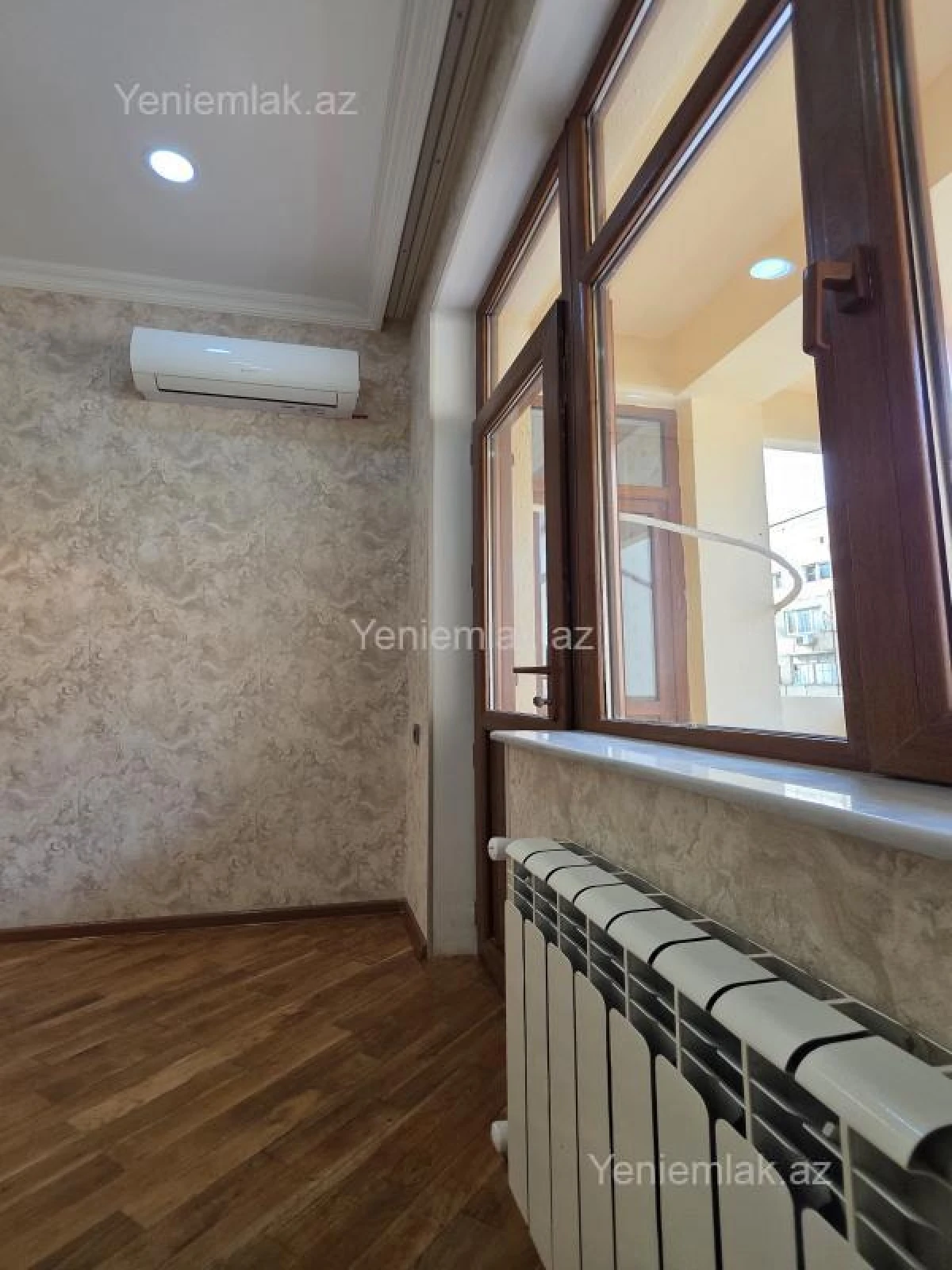 Satılır 2 otaqlı yeni tikili 65 m²