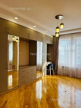 Satılır 3 otaqlı yeni tikili 113 m²