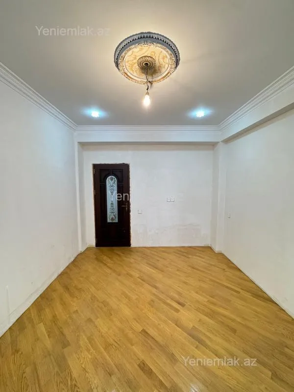 Satılır 3 otaqlı yeni tikili 120 m²