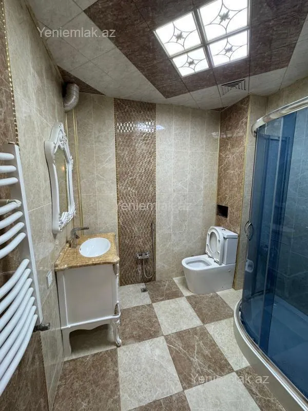 Satılır 3 otaqlı yeni tikili 120 m²