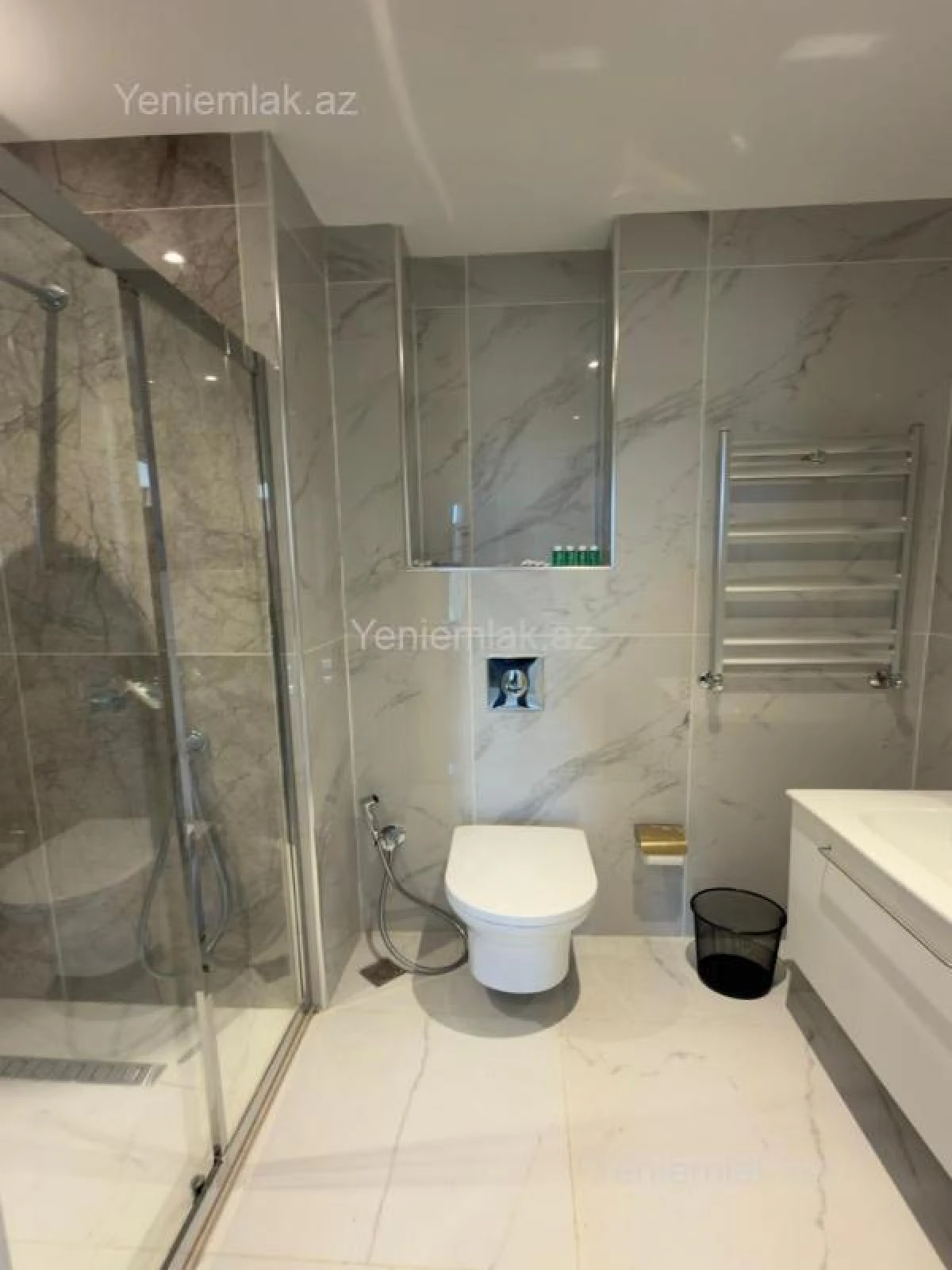 Satılır 3 otaqlı yeni tikili 53 m²